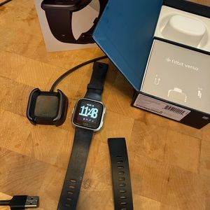 Fitbit Versa 2